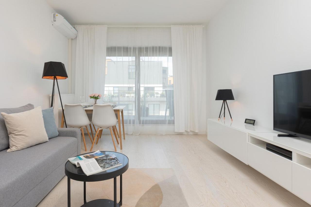 Sarmacka Apartment With Balcony Warsaw Wilanow By Noclegi Renters Varsóvia Exterior foto