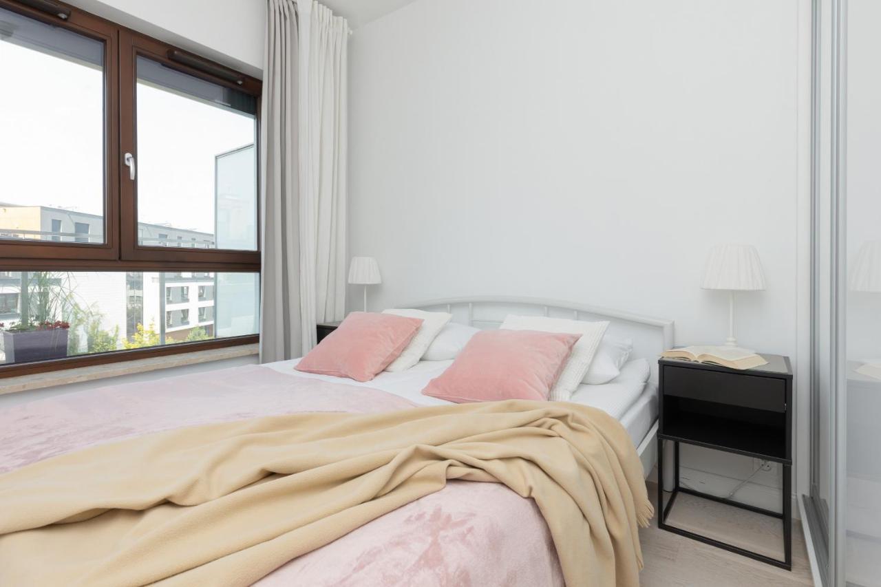 Sarmacka Apartment With Balcony Warsaw Wilanow By Noclegi Renters Varsóvia Exterior foto